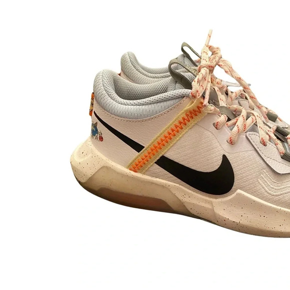 Nike Air Zoom Crossover Earth and Sun Basketball Sneakers - Picture 5 of 14